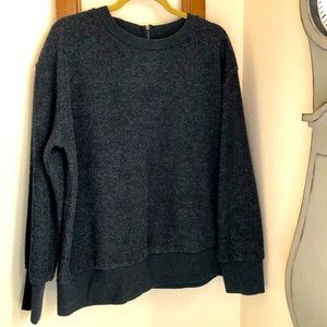 Dressy sweatshirt top! Size 1X